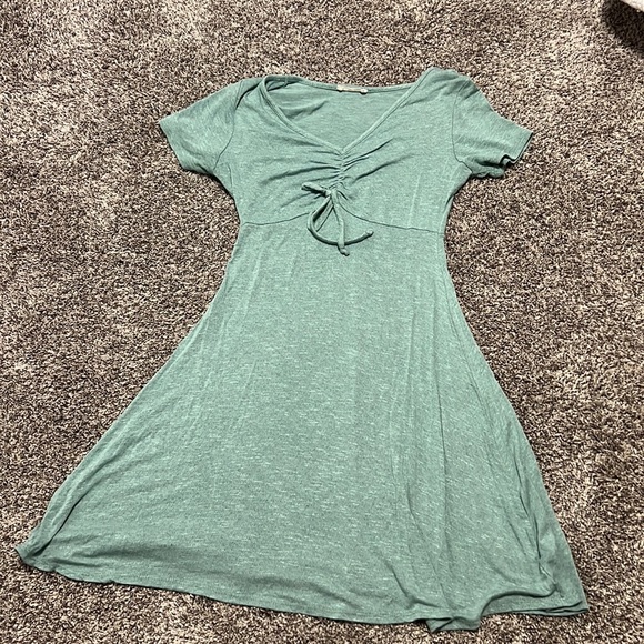 Spring dress - Picture 1 of 1